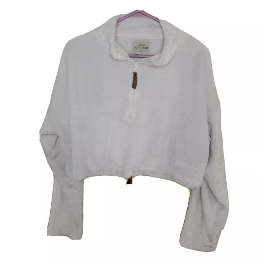 Urban Outfitters Plush Cropped Half Zip Sweatshirt Small.